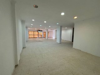 Local comercial en alquiler en Barrio Alto en San Juan de Aznalfarache