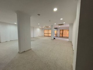 Local comercial en alquiler en Barrio Alto en San Juan de Aznalfarache