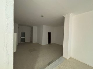 Local comercial en alquiler en Barrio Alto en San Juan de Aznalfarache