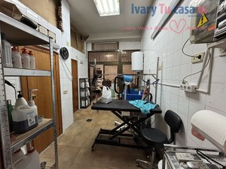 Local comercial en alquiler en Este en Castellón de la Plana