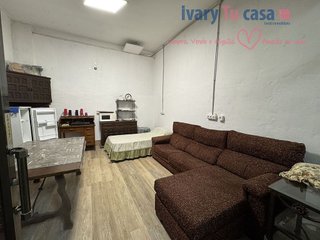 Local comercial en alquiler en Este en Castellón de la Plana