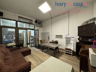 Local comercial en alquiler en Este en Castellón de la Plana