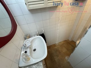 Local comercial en alquiler en Este en Castellón de la Plana