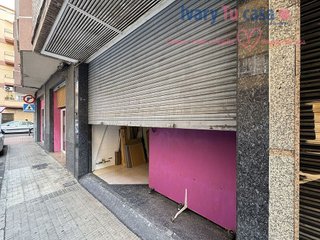 Local comercial en alquiler en Este en Castellón de la Plana