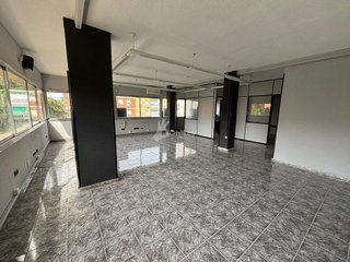 Oficina en alquiler en Juan de la Cierva en Getafe