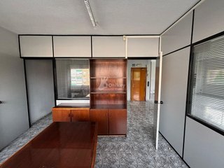 Oficina en alquiler en Juan de la Cierva en Getafe
