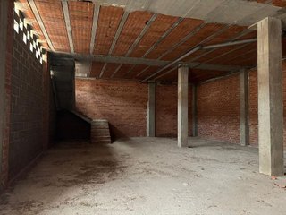 Local comercial en alquiler en Barrios (Los)