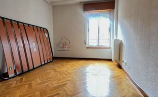 Casa adosada en venta en Villamayor