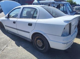 352865 1003803311 centralita opel astra g berlina