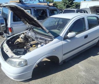 352865 1003803311 centralita opel astra g berlina