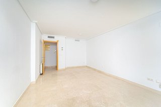 Piso en venta en Paus - Poligono San Blas en Alicante
