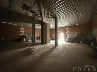 Local comercial en venta en AVE - Villimar en Burgos