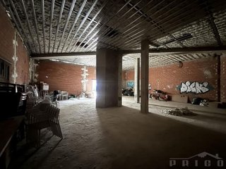 Local comercial en venta en AVE - Villimar en Burgos