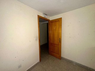Local comercial en venta en Santa Marina - La Paz en Badajoz