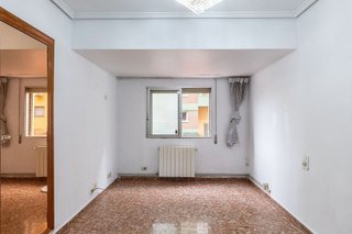 Piso en venta en La Llum en Valencia