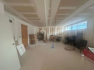 Local comercial en venta en Piscinas en Villarreal