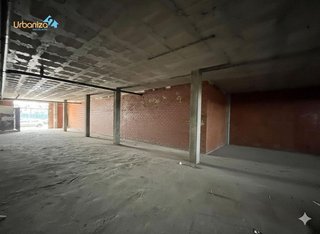 Local comercial en venta en Avda. Elvas en Badajoz