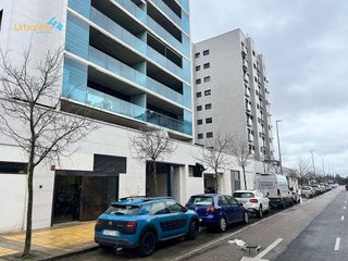 Local comercial en venta en Avda. Elvas en Badajoz