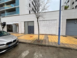 Local comercial en venta en Avda. Elvas en Badajoz