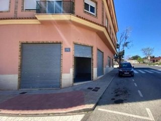 Local comercial en venta en Novelda