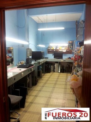 Local comercial en venta en Santurtzi