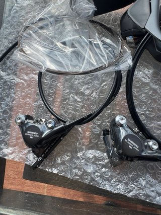 Frenos Shimano GRX 810