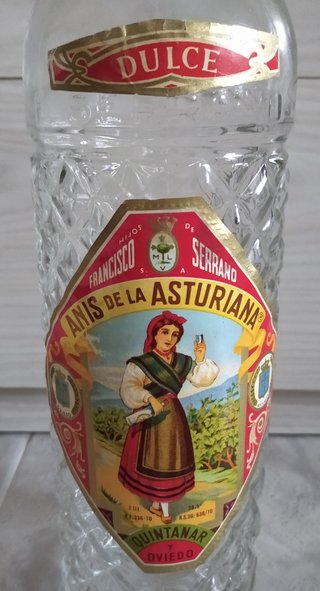 Botella Anís de la Asturiana Dulce Colección