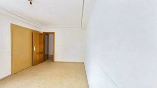Piso en venta en Avenida de la Paz en Xirivella