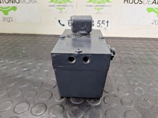 Renault 5010316438 bomba elevadora de kerax 102575