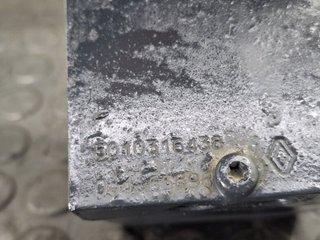 Renault 5010316438 bomba elevadora de kerax 102575