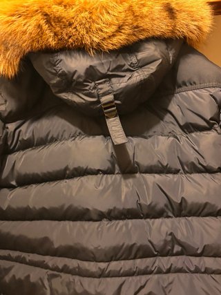 Piumino Moncler Nero con Cappuccio Pelliccia /N5