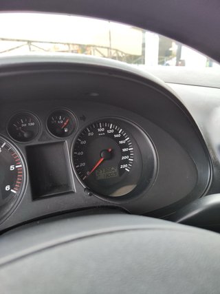 SEAT Cordoba 2005 1.9 TDI 275.000km ULTIMO PRECIO