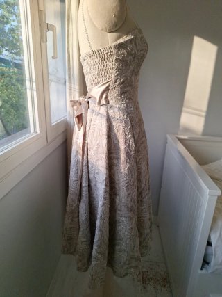 Vestido de fiesta plateado