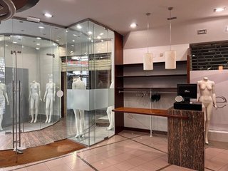 Local comercial en alquiler en Centre en Figueres
