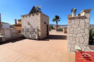 Chalet en alquiler en Coín