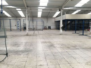 Nave industrial en alquiler en Peñacastillo - Nueva Montaña en Santander