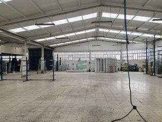 Nave industrial en alquiler en Peñacastillo - Nueva Montaña en Santander