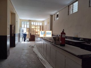 Local comercial en alquiler en Centro en Cáceres