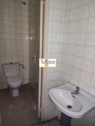 Local comercial en alquiler en Centro en Cáceres