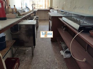 Local comercial en alquiler en Centro en Cáceres