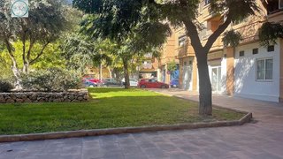 Local comercial en alquiler en La Constitución - Canaleta en Mislata