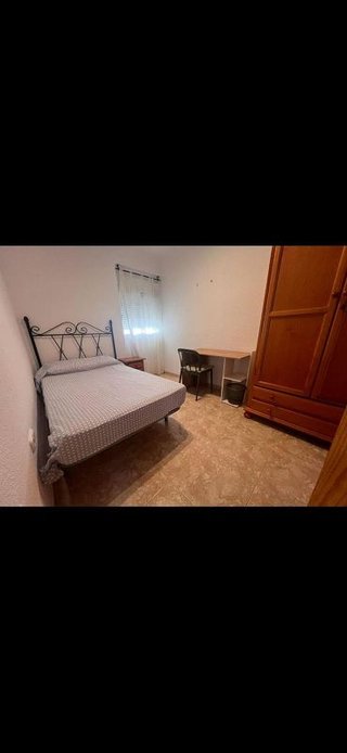 Piso en alquiler en Ciudad Jardín - Tagarete - El Zapillo en Almería