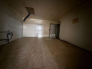 Nave industrial en alquiler en Novelda