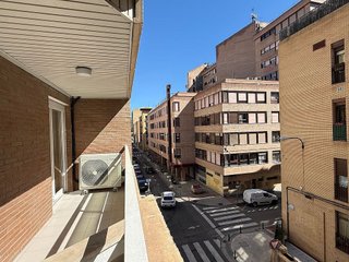 Piso en alquiler en Paseo Sagasta en Zaragoza
