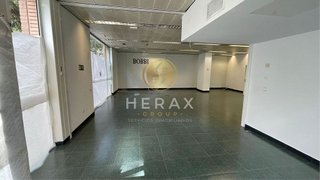 Local comercial en alquiler en Zona Avenida al Vedat en Torrent