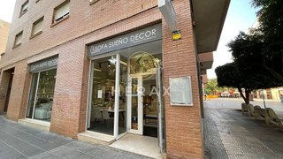 Local comercial en alquiler en Zona Avenida al Vedat en Torrent