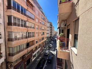 Piso en alquiler en Centro en Elche