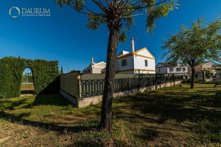Chalet en venta en Espartinas
