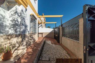 Chalet en venta en Espartinas