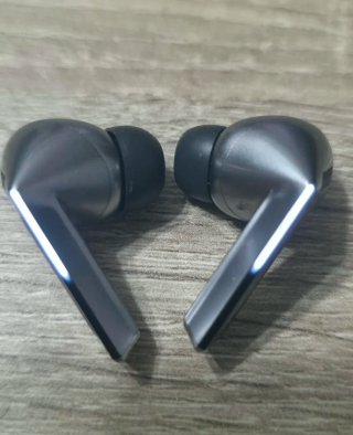 Samsung Galaxy Buds3 Pro Plata Original.